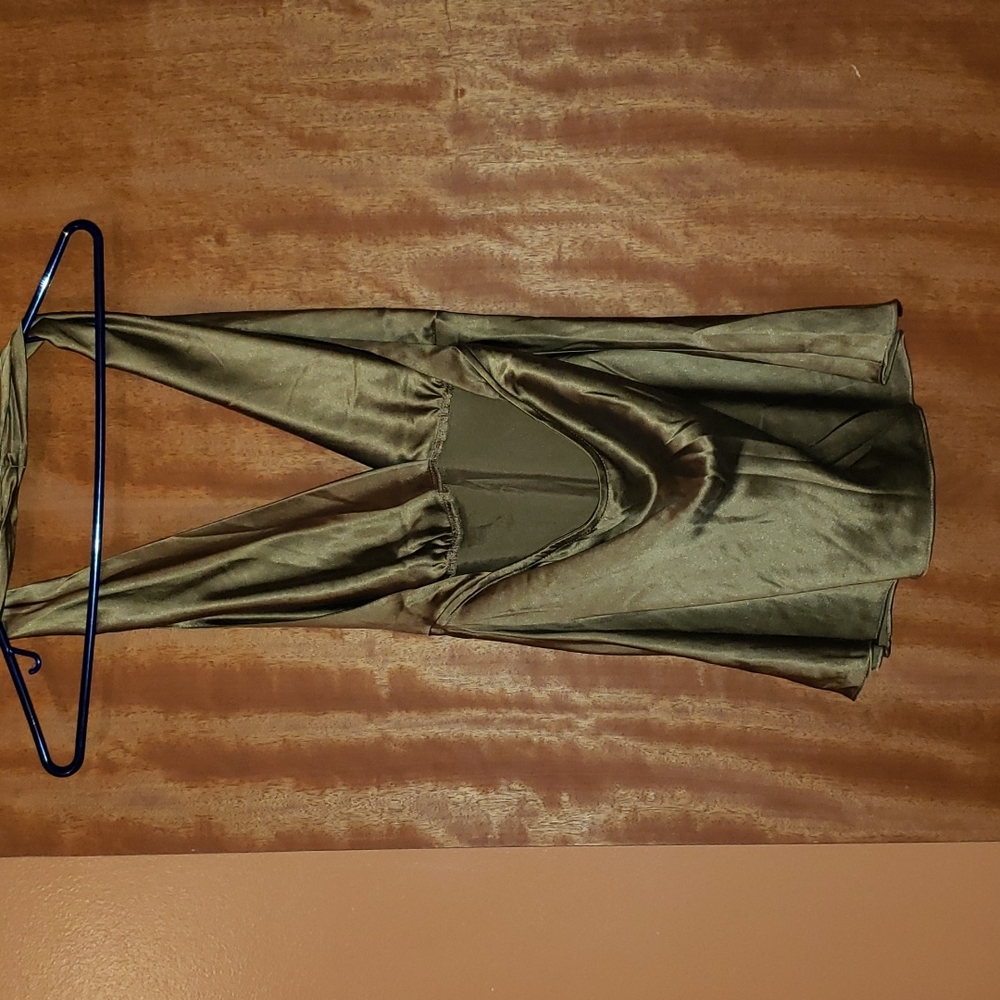 Gorgeous early 00's Express Silk Halter - Picture 2 of 4